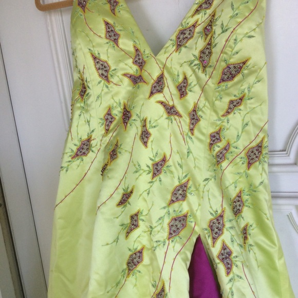 Prom gown Size 20 - Picture 2 of 12